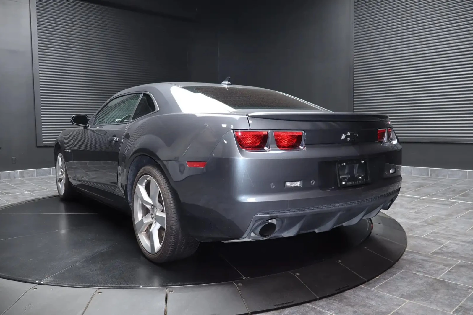 Chevrolet Camaro 6.2 SFI 2SS ЦЕНА ДО БЪЛГАРИЯ АВТОКРЕДИТ, снимка 5 - Автомобили и джипове - 55931407