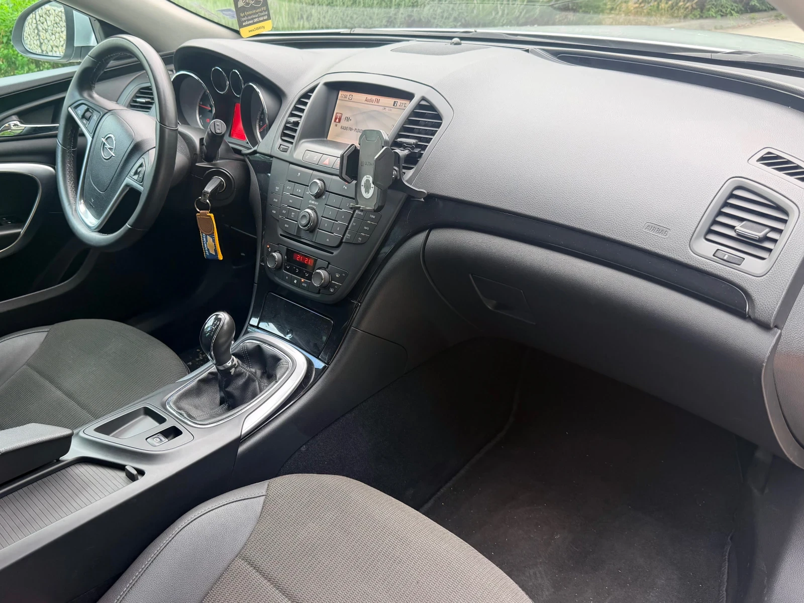 Opel Insignia 2.0D-COSMO, снимка 12 - Автомобили и джипове - 55944347