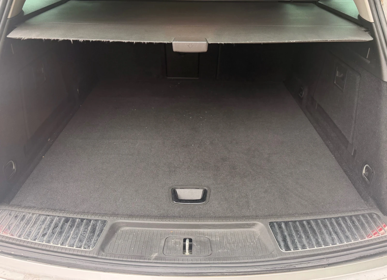 Opel Insignia 2.0D-COSMO, снимка 15 - Автомобили и джипове - 55944347