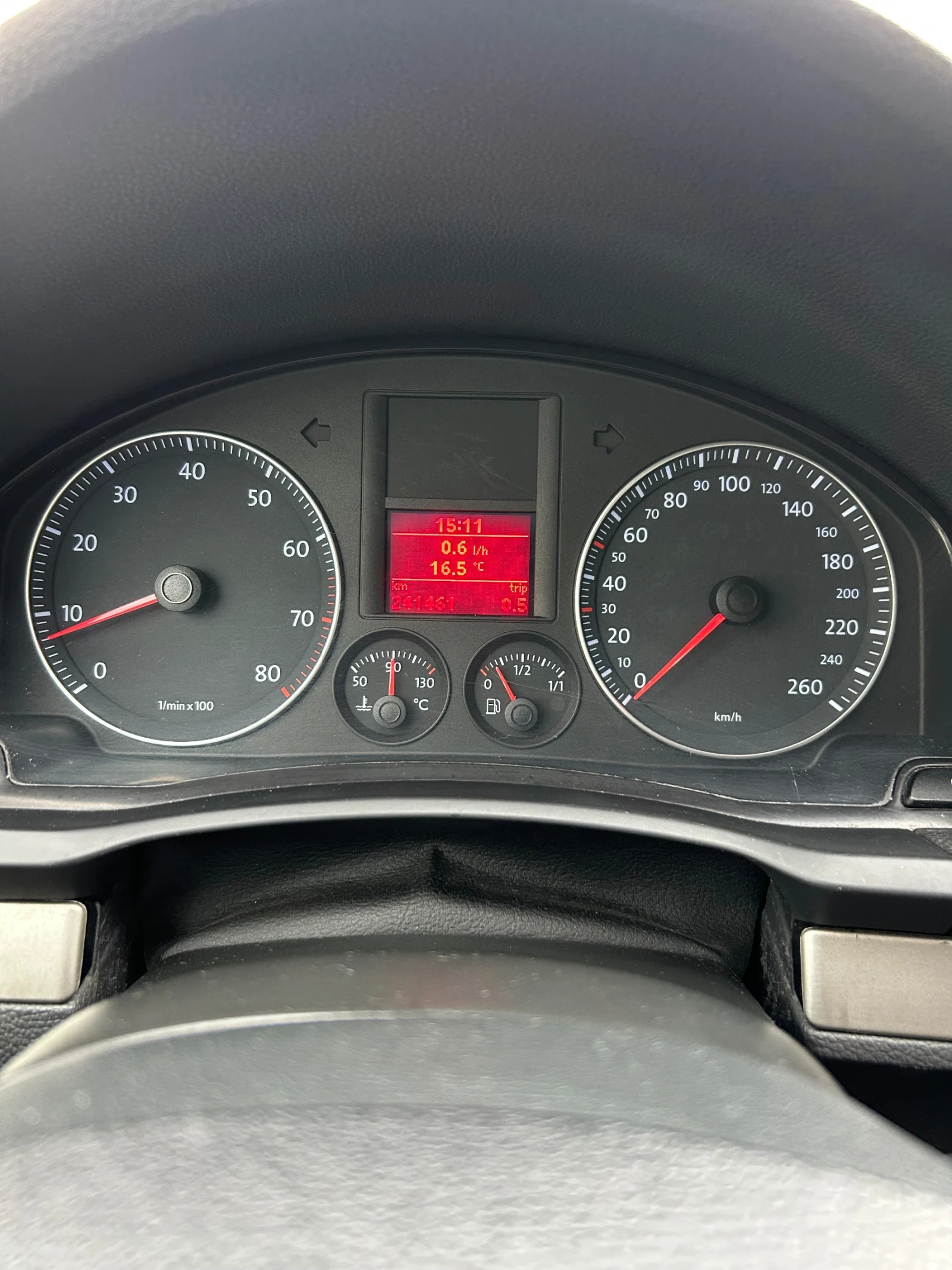 VW Golf, снимка 13 - Автомобили и джипове - 56234421
