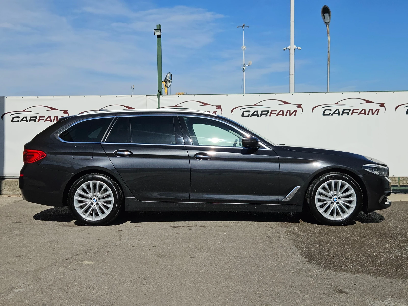 BMW 530 D/xDrive/G31/Luxuri/168000��/8zf/���������/LED/ACC | Mobile.bg � ����������� 2