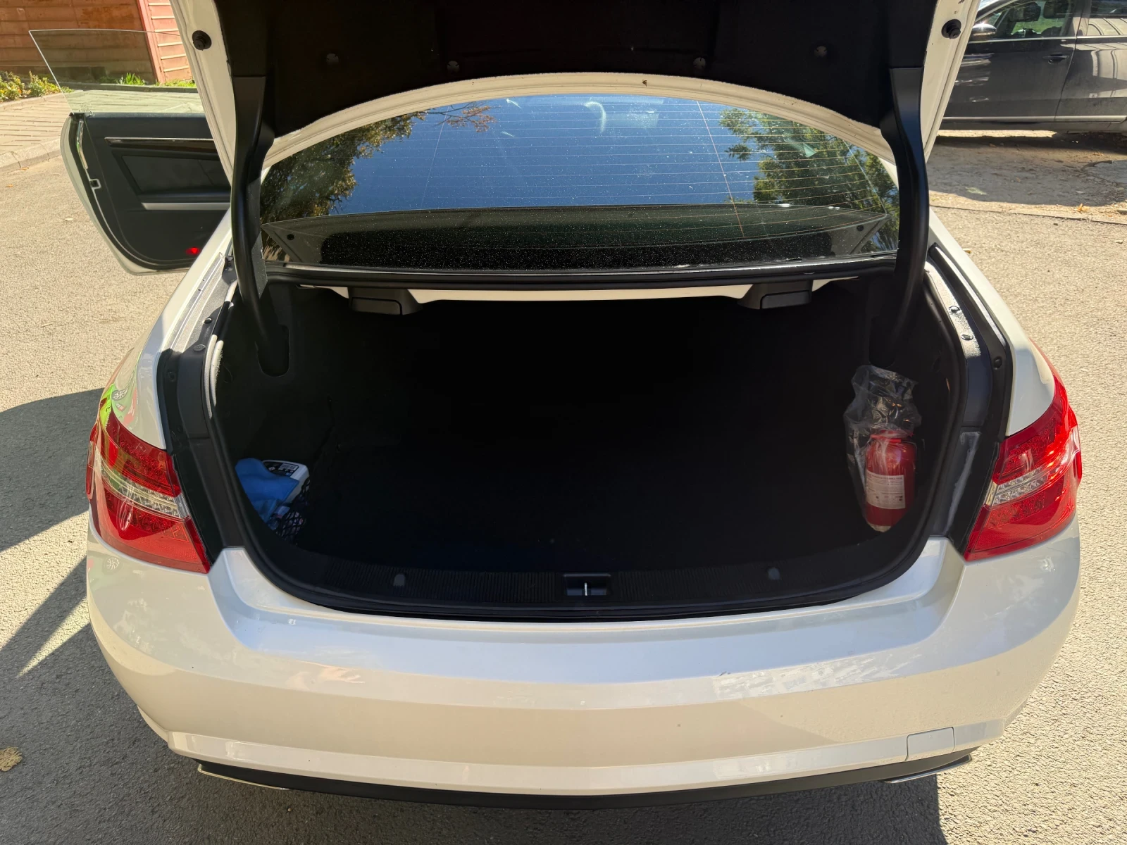 Mercedes-Benz E 500, снимка 13 - Автомобили и джипове - 56626053