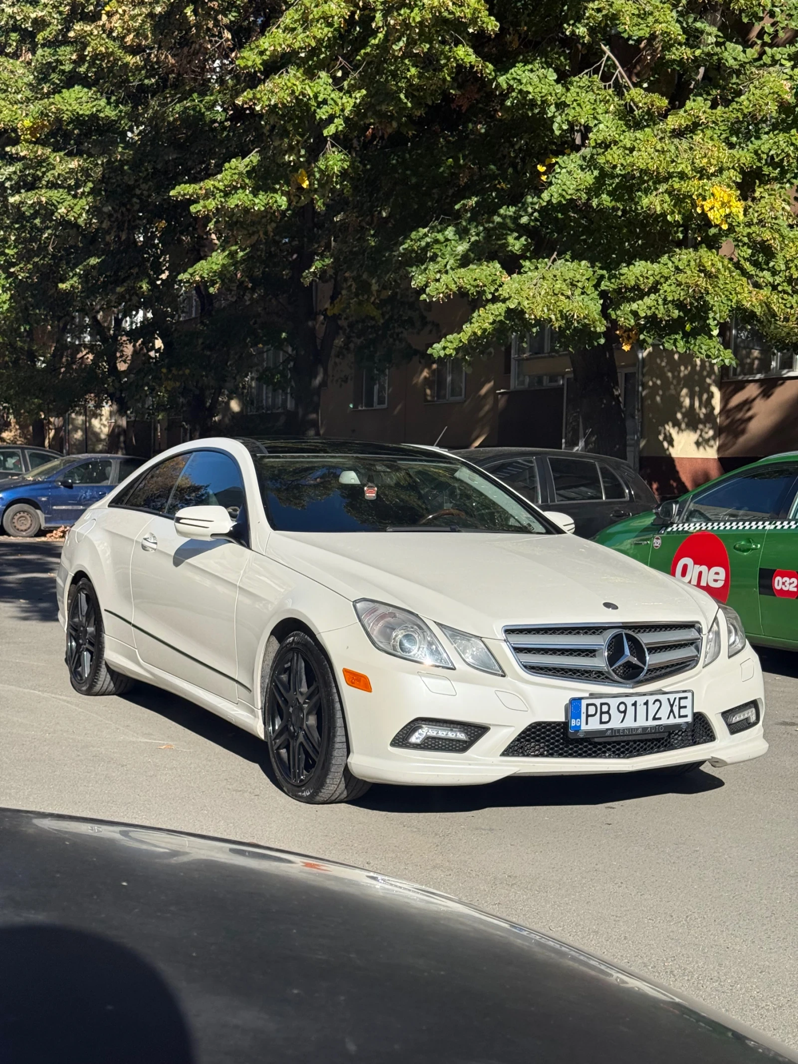 Mercedes-Benz E 500, снимка 8 - Автомобили и джипове - 56626053