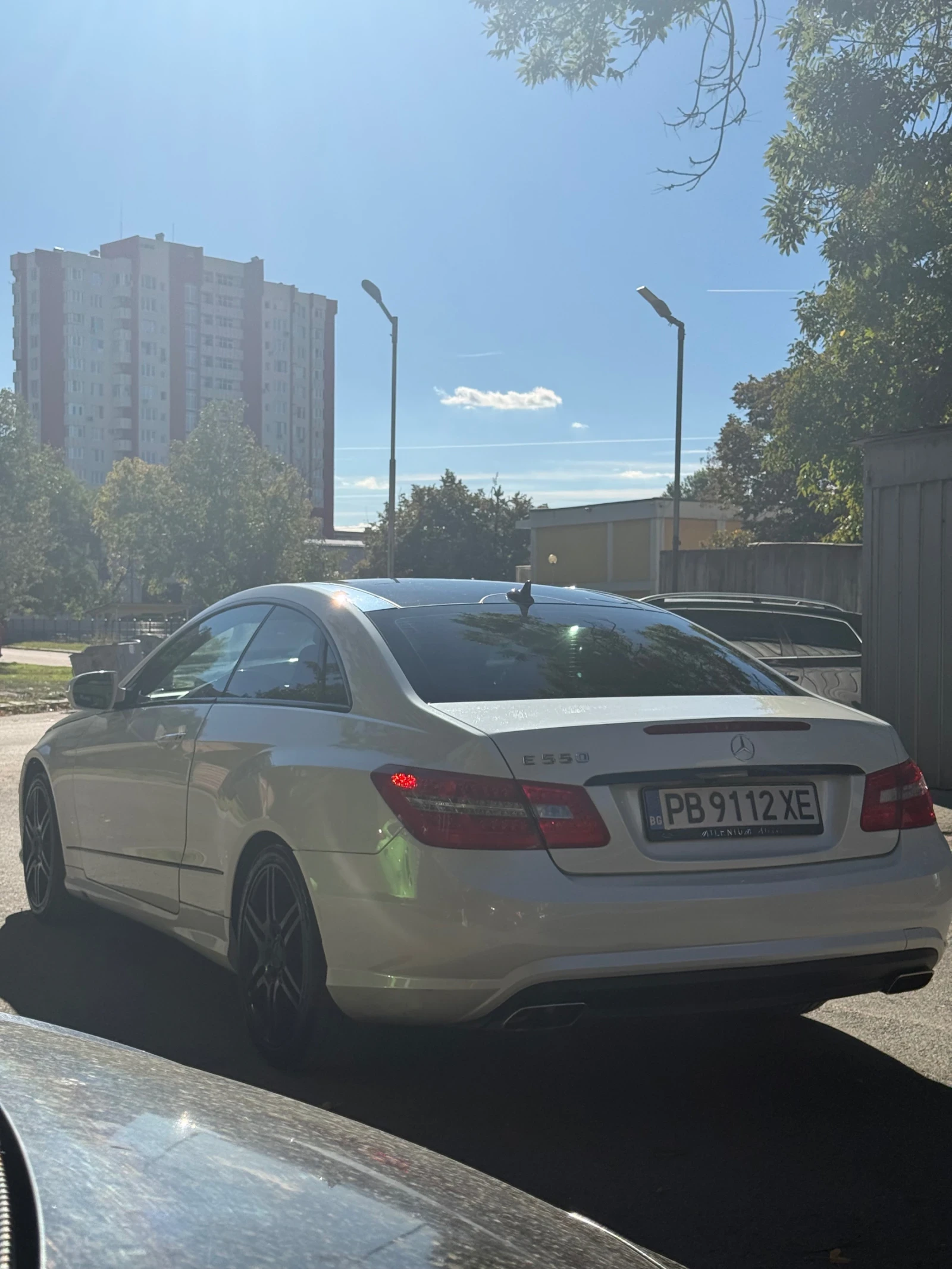 Mercedes-Benz E 500, снимка 4 - Автомобили и джипове - 56626053