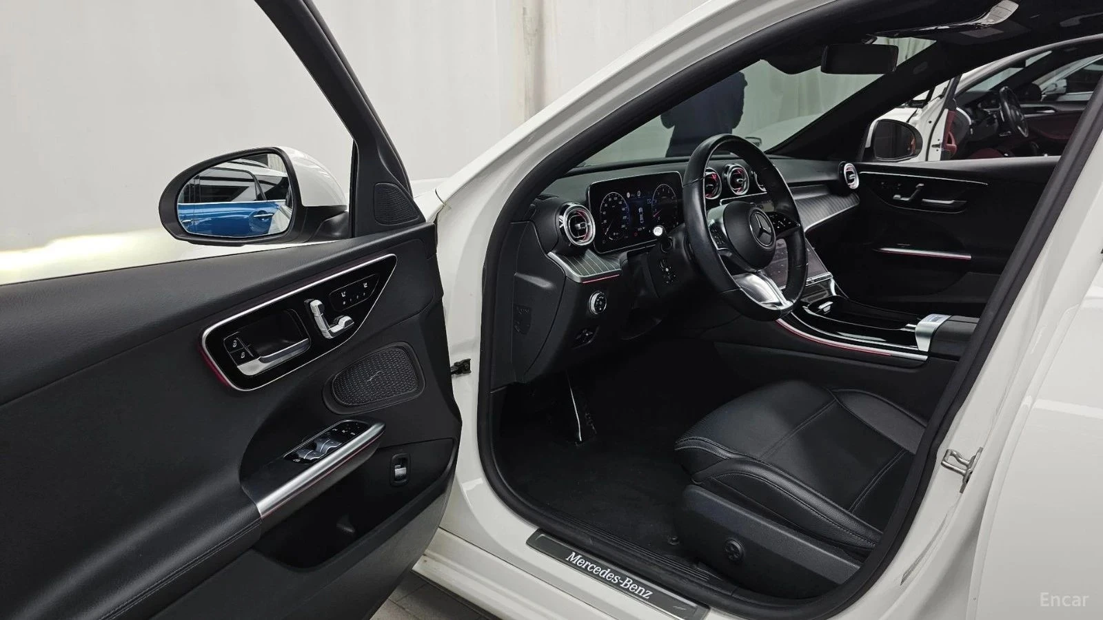 Mercedes-Benz C 200, снимка 10 - Автомобили и джипове - 56684867
