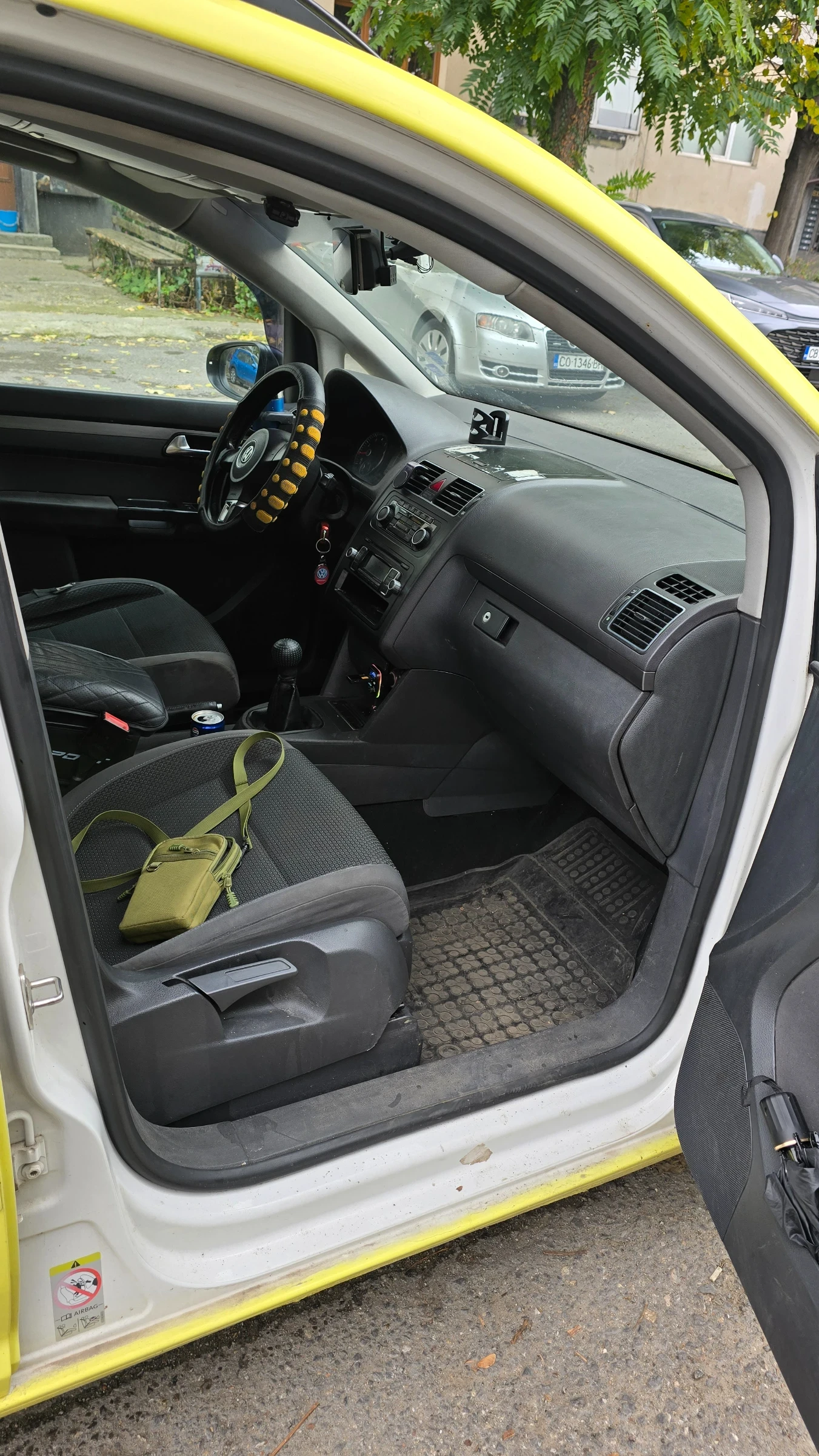 VW Touran 1.4 метан, снимка 9 - Автомобили и джипове - 56702692