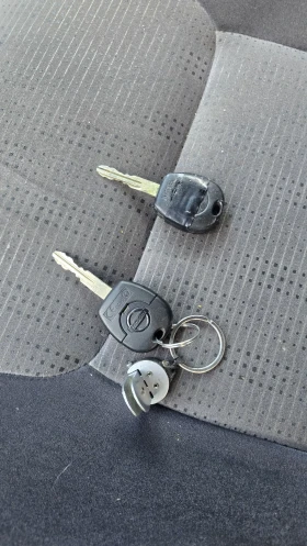 Nissan Navara 2.5 tdi клима. 2010г перфектна  - 14999 лв. / 7668.87 € - 91264327 3