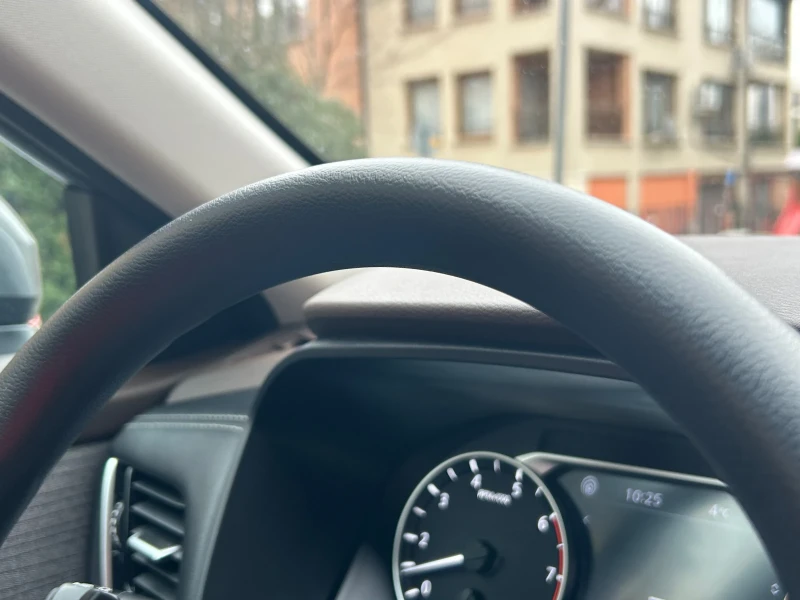 Nissan X-trail 2.5 4x4 62000 КМ Сервизна История, снимка 11 - Автомобили и джипове - 52593344