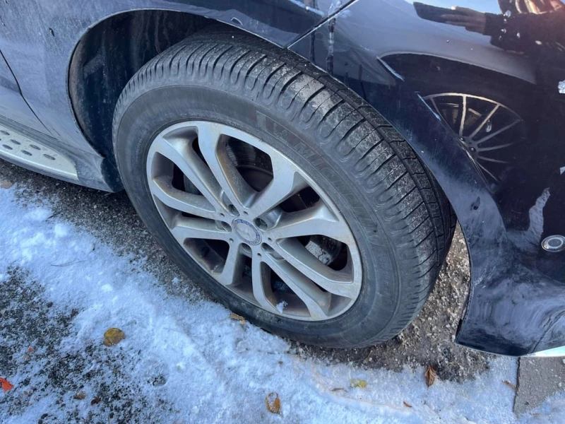 Mercedes-Benz GLE 400 * CARFAX * БЕЗ ПЪРВОНАЧАЛНА ВНОСКА, снимка 7 - Автомобили и джипове - 52618339