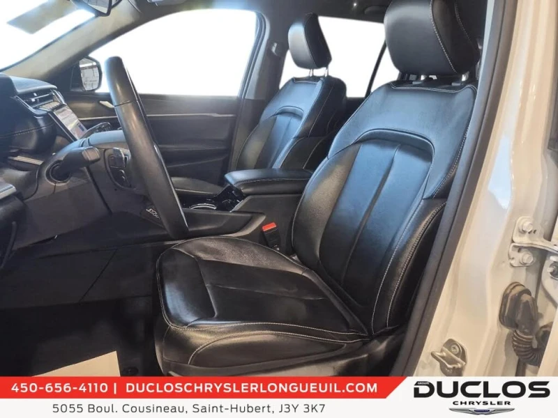 Jeep Grand cherokee LIMITED* 3.6* V6* 8ZF* ПОДГРЕВ* КАМЕРА* КЕЙЛЕС, снимка 16 - Автомобили и джипове - 53238138