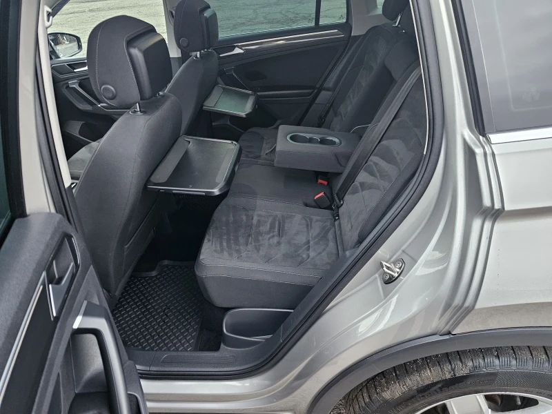 VW Tiguan 2.0tdi 190ps DSG LED 4x4 virtual panorama, снимка 7 - Автомобили и джипове - 53529655