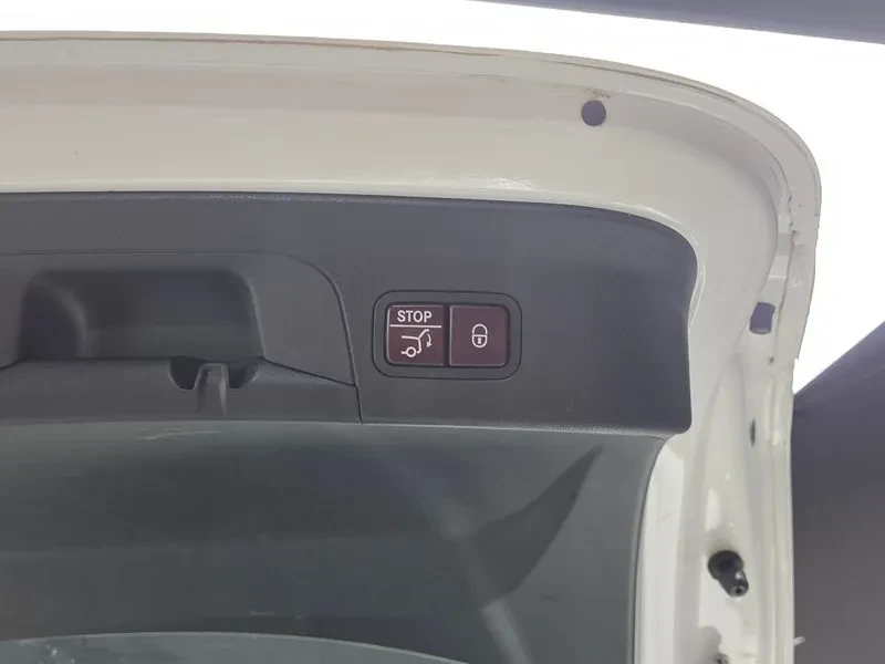Mercedes-Benz GLC 220 D 4Matic Premium Coupe, снимка 16 - Автомобили и джипове - 55750586