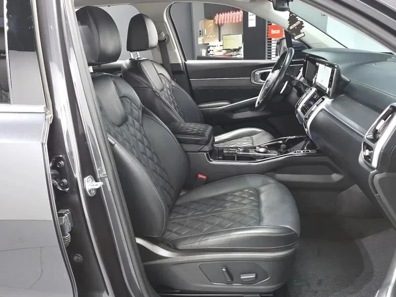 Kia Sorento, снимка 10 - Автомобили и джипове - 56690865