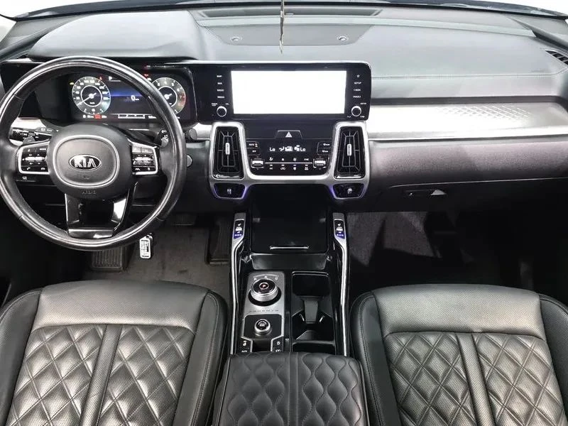 Kia Sorento, снимка 6 - Автомобили и джипове - 56690865