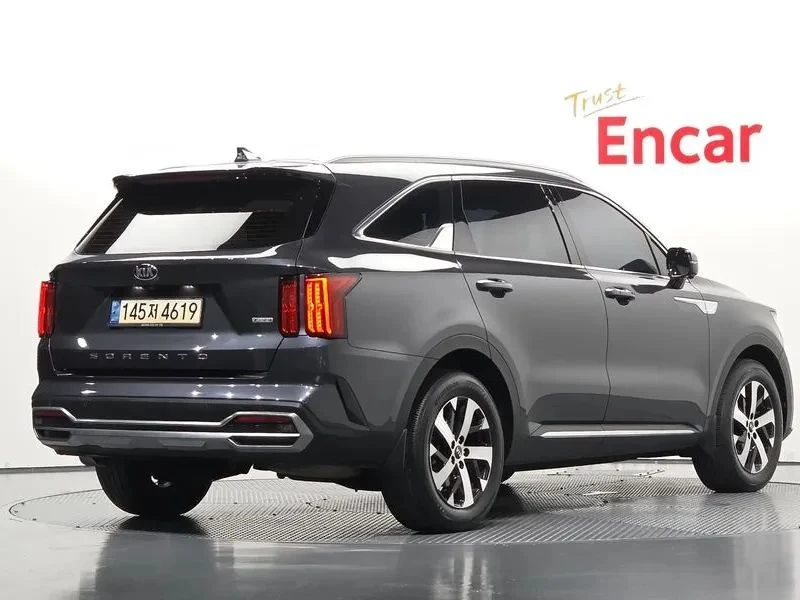 Kia Sorento, снимка 2 - Автомобили и джипове - 56690865