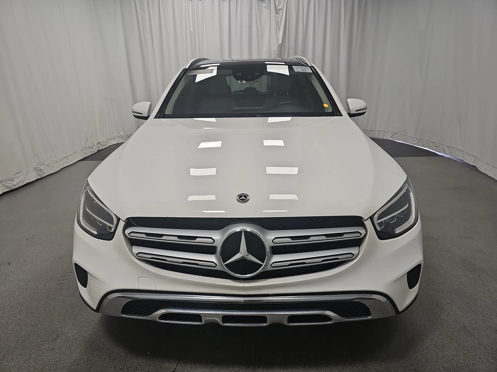 Mercedes-Benz GLC 300 KEYLESS/PANO/NAVI/ПОДГРЕВ/ - изображение 3