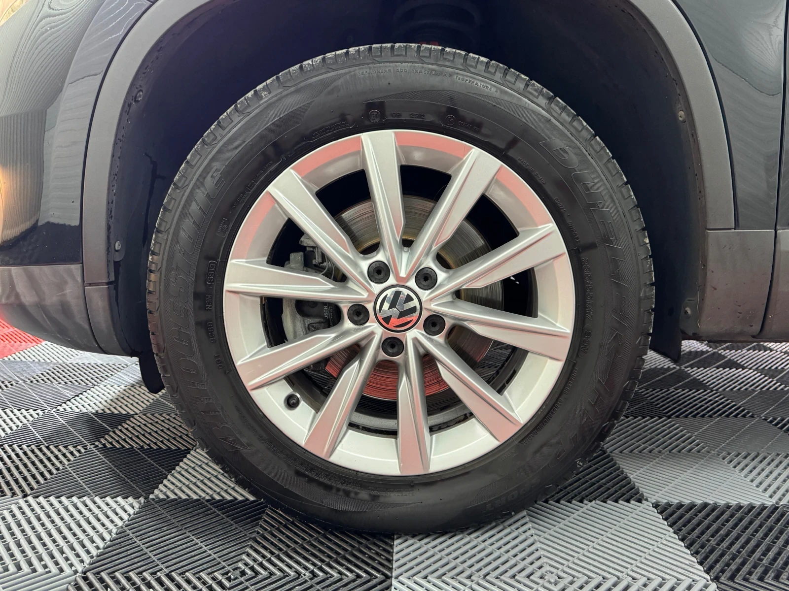 VW Tiguan 2.0 TDI 4MOTION DSG - BUSINESS SPORT + STYLE | Mobile.bg � ����������� 17