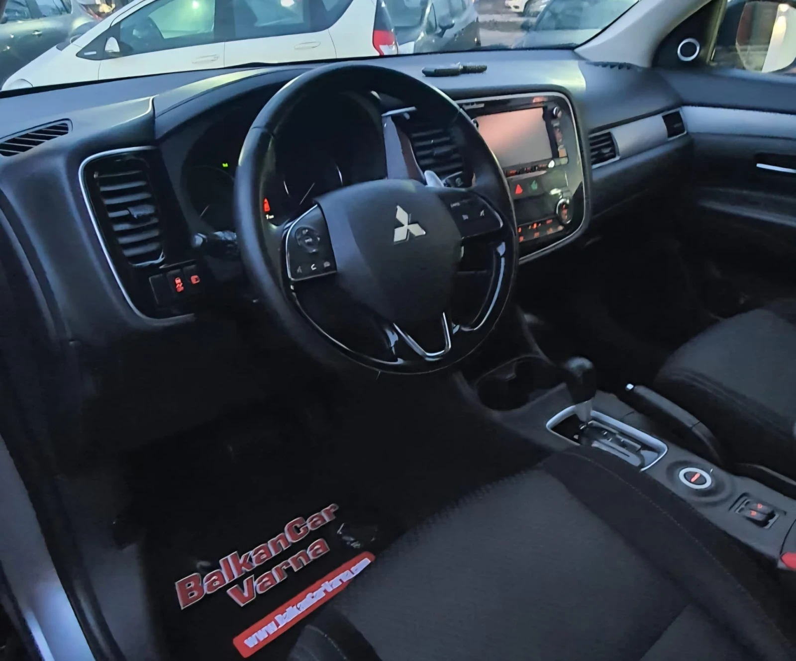 Mitsubishi Outlander 2.2 DI-D 4WD Instyle Plus Navi 7����� | Mobile.bg � ����������� 11