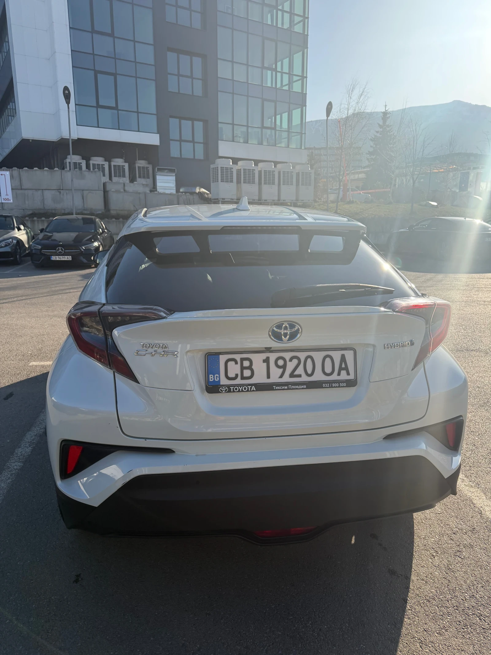 Toyota C-HR, снимка 4 - Автомобили и джипове - 53819583