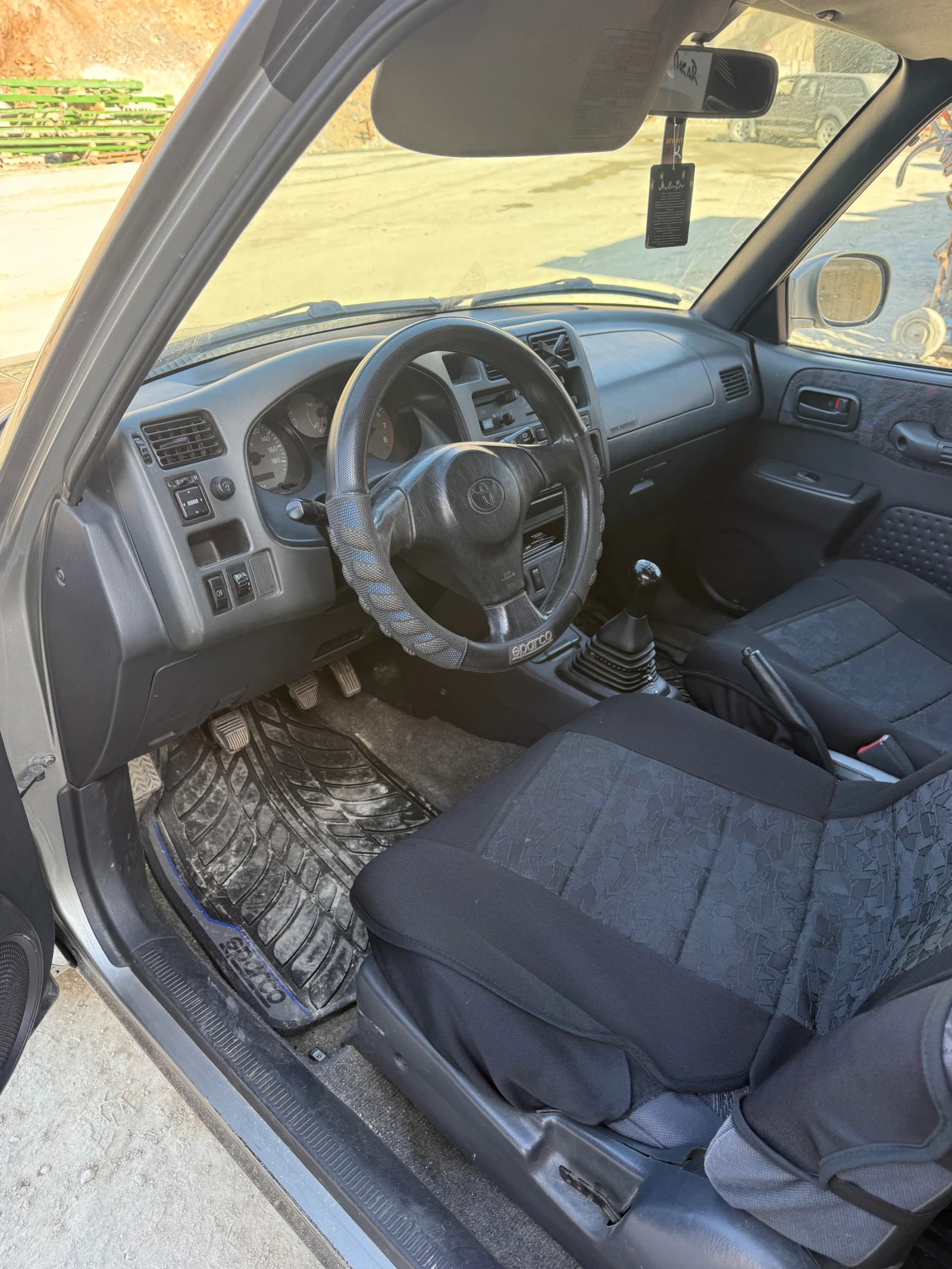 Toyota Rav4, снимка 6 - Автомобили и джипове - 53833708
