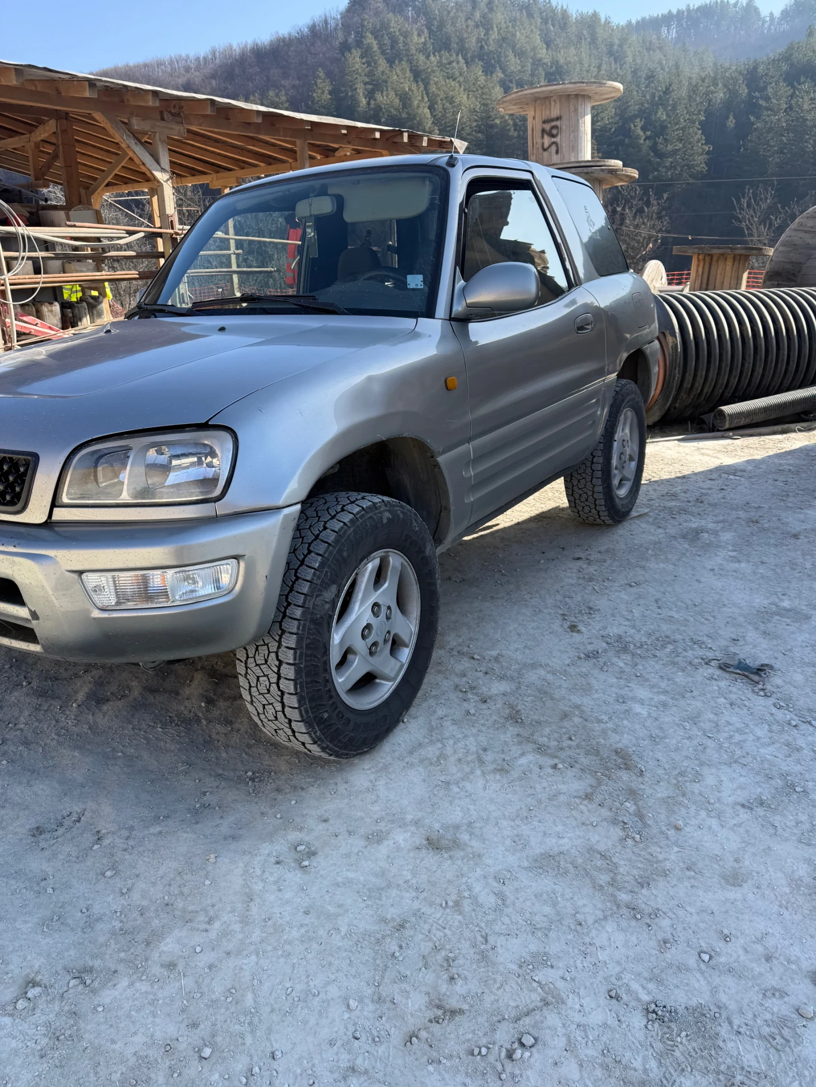 Toyota Rav4, снимка 4 - Автомобили и джипове - 53833708