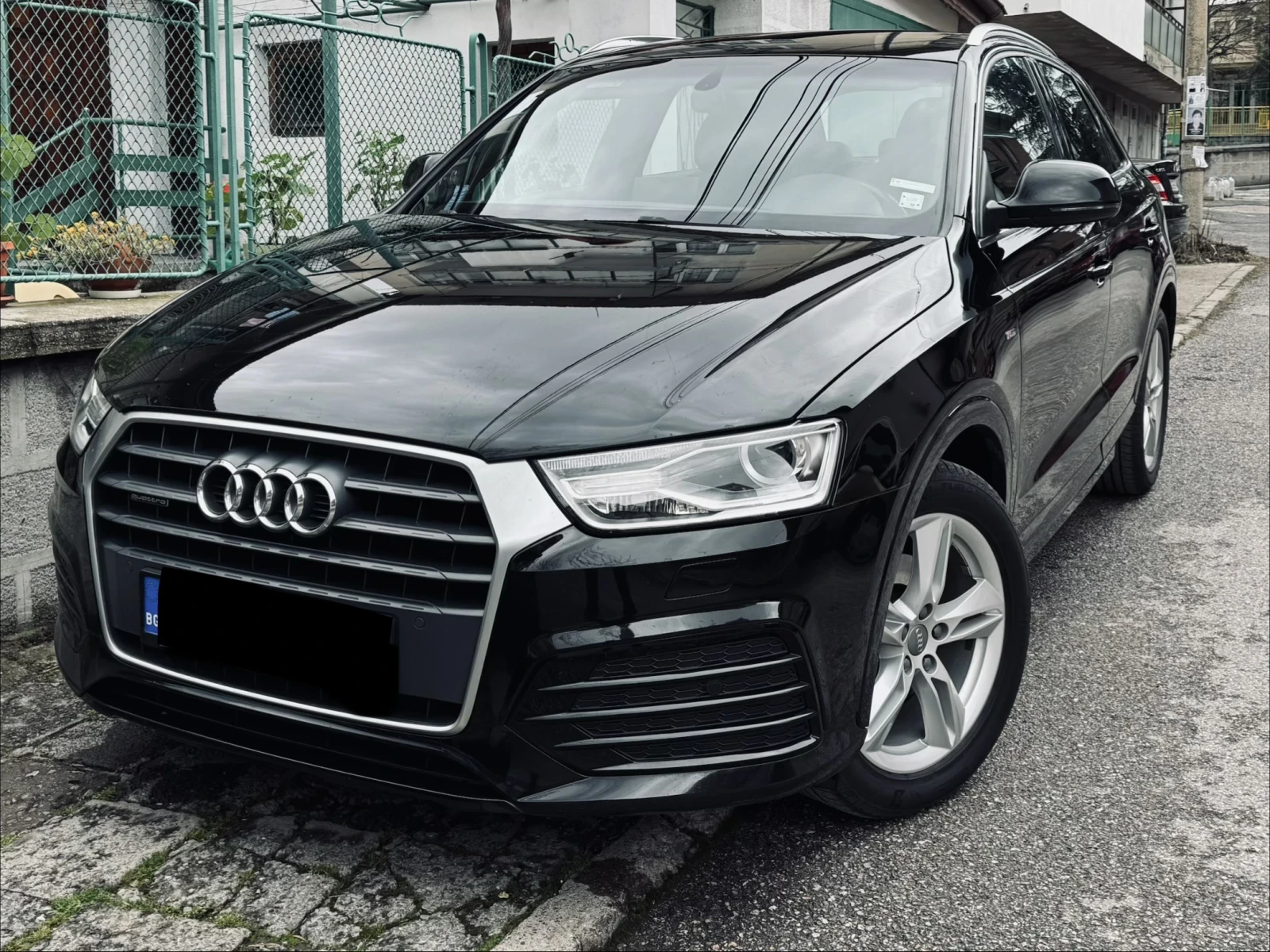 Audi Q3 Sportback 2.0TDI  S-line