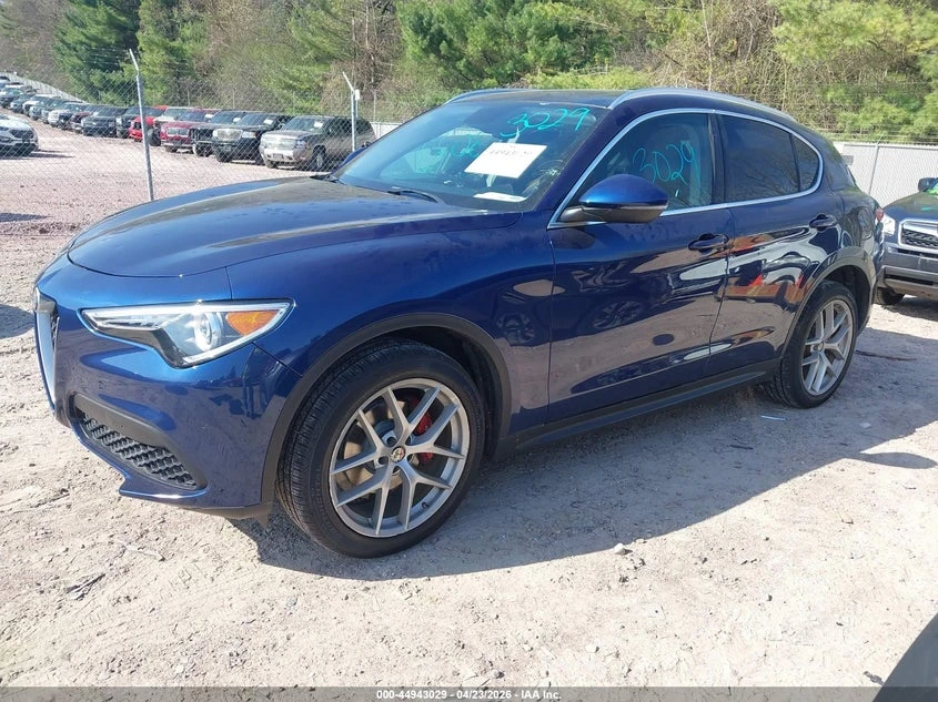 Alfa Romeo Stelvio 2.0l Ti Lusso Awd, снимка 2 - Автомобили и джипове - 54384874