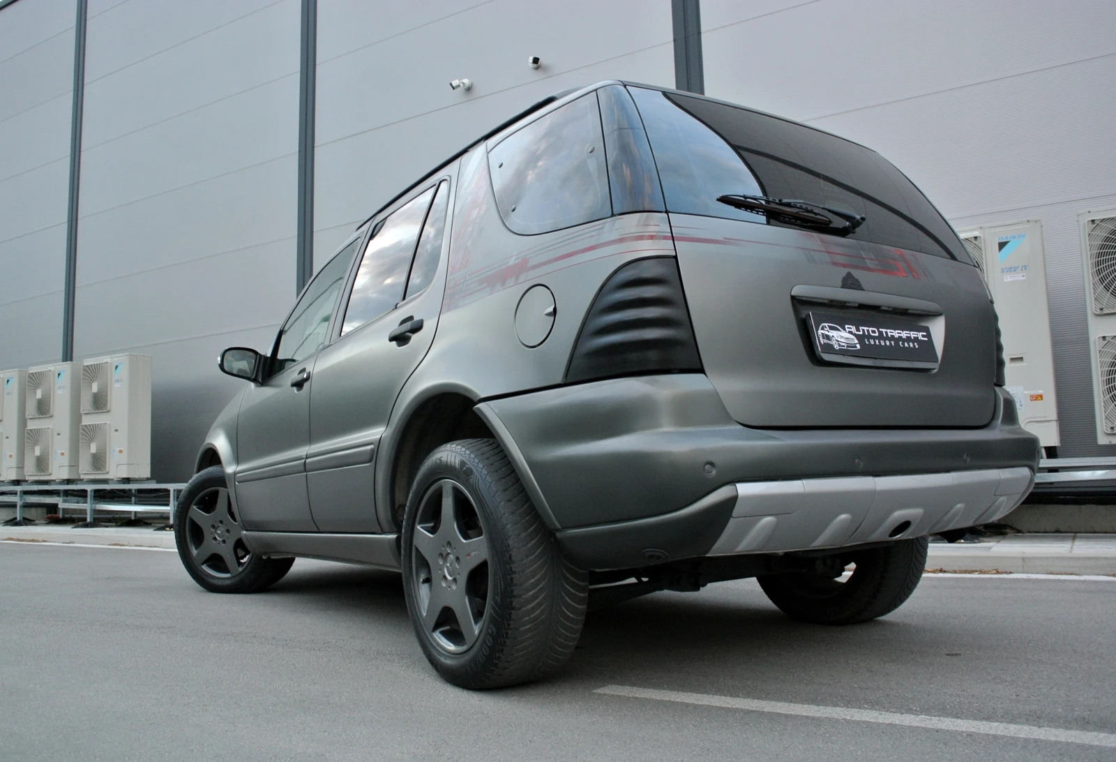 Mercedes-Benz ML 320 ГАЗ* AMG* NAVI* LOW RANGE(4х4), снимка 10 - Автомобили и джипове - 54975377
