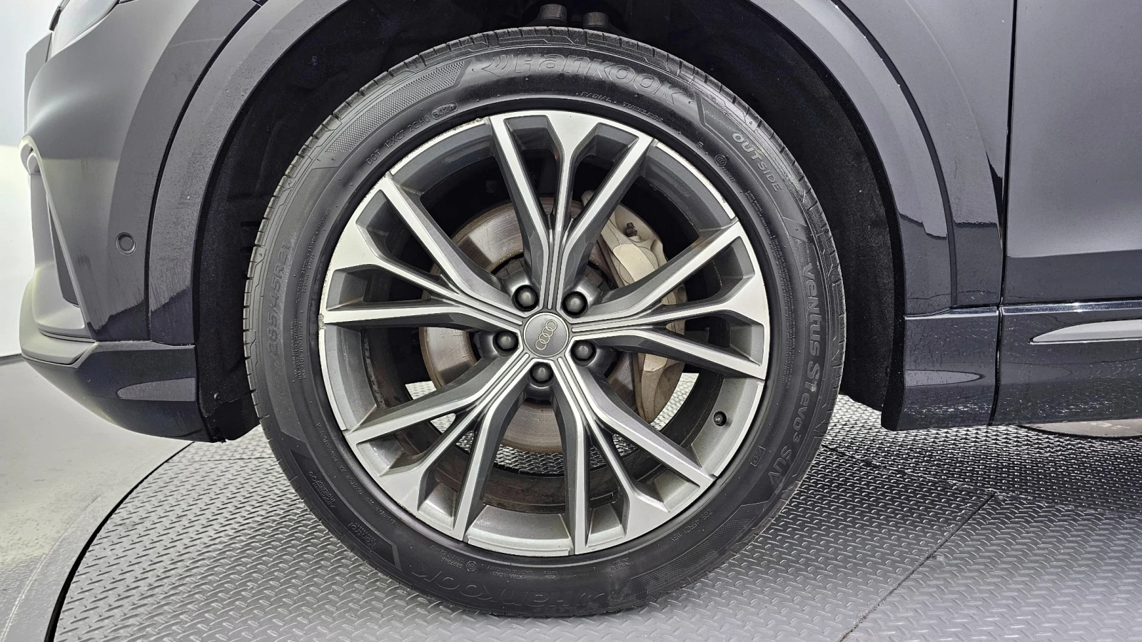 Audi Q8 50 TDI quattro Premium, снимка 5 - Автомобили и джипове - 55541228