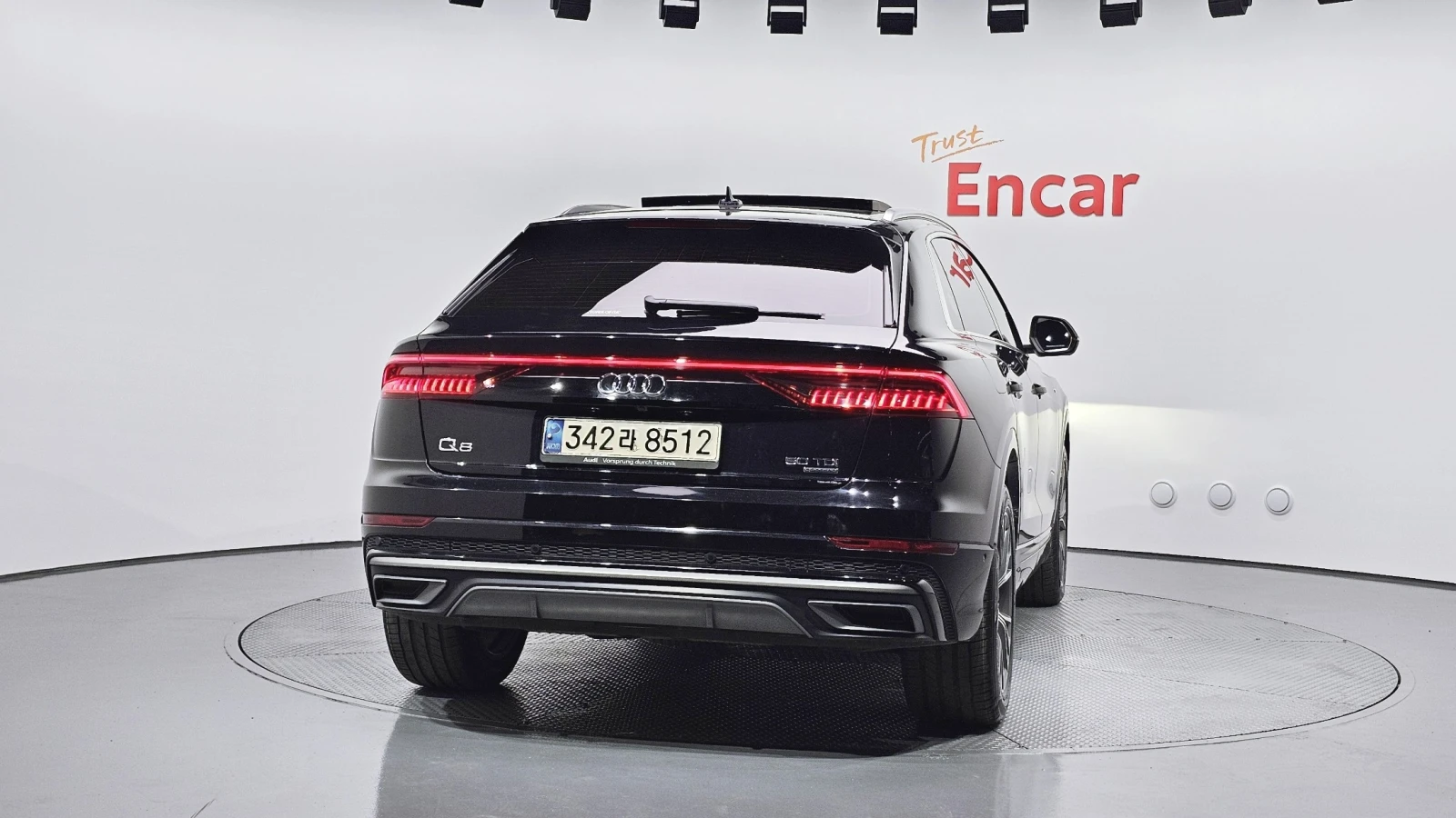 Audi Q8 50 TDI quattro Premium, снимка 4 - Автомобили и джипове - 55541228