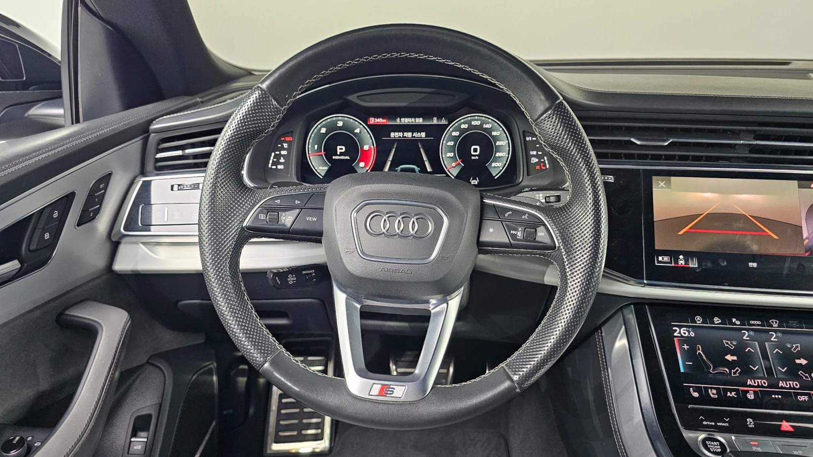 Audi Q8 50 TDI quattro Premium, снимка 14 - Автомобили и джипове - 55541228