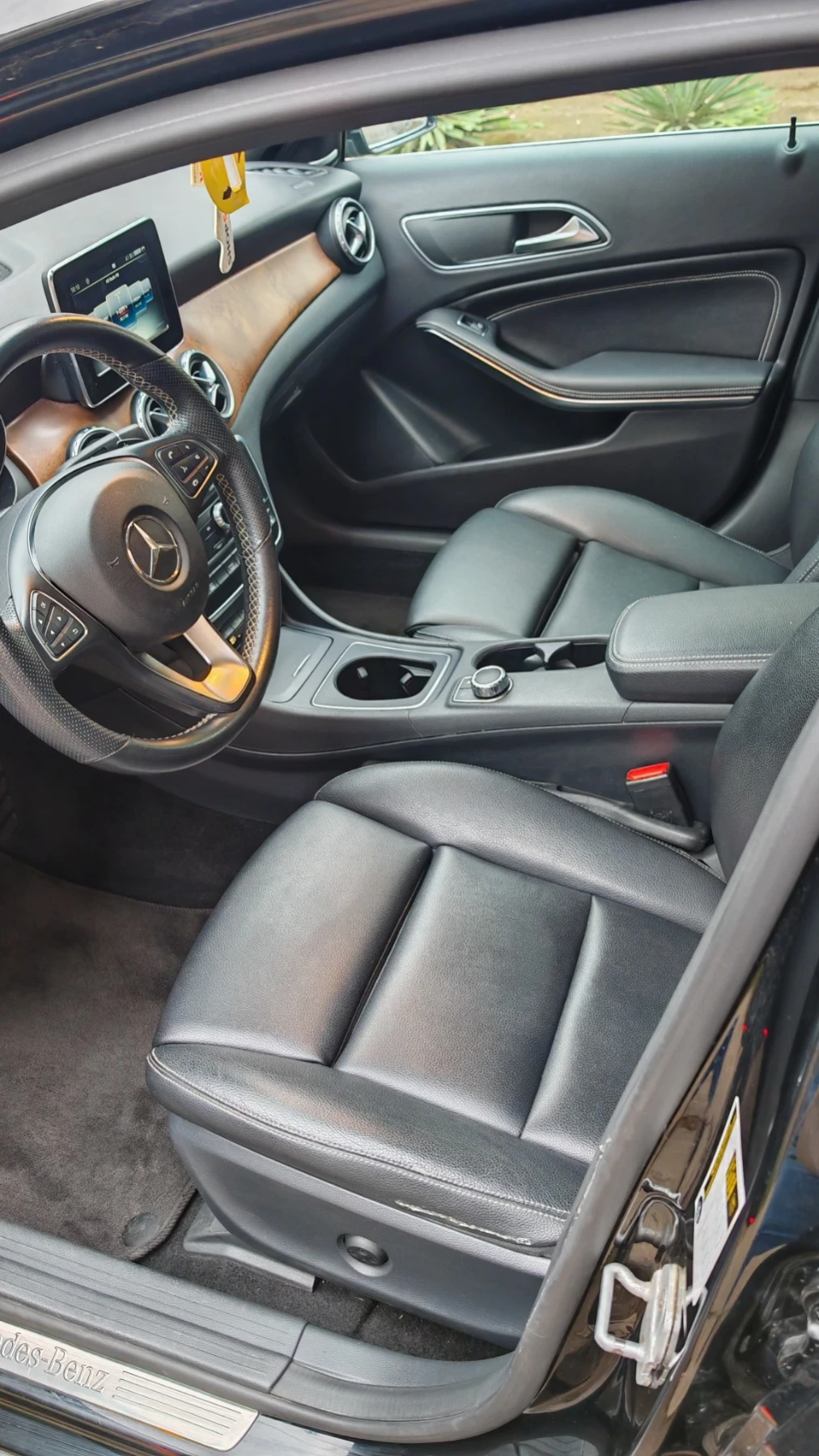 Mercedes-Benz GLA 250, снимка 11 - Автомобили и джипове - 55578743