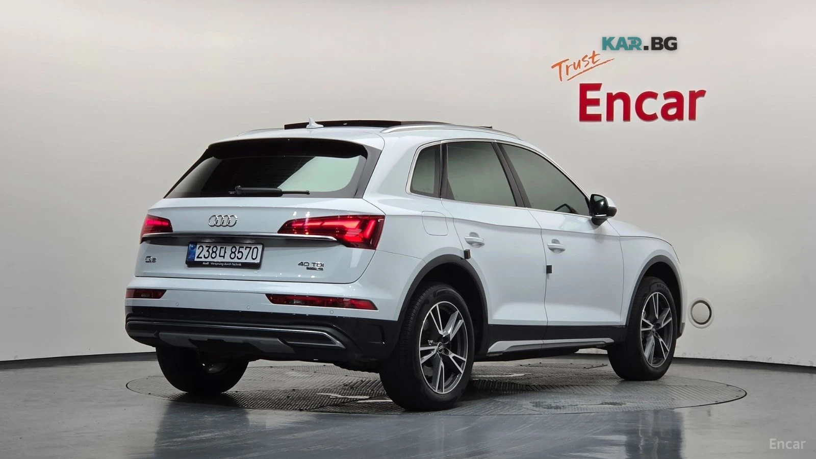 Audi Q5 ДИСТРОНИК* ПОДГРЕВ* ПАМЕТ* КАМЕРА* DIGITAL, снимка 2 - Автомобили и джипове - 55929037