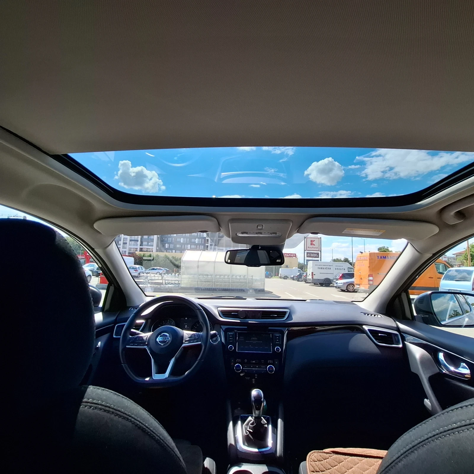Nissan Qashqai Nissan Qashqai  N - connect , 360  camera! , снимка 7 - Автомобили и джипове - 55972604