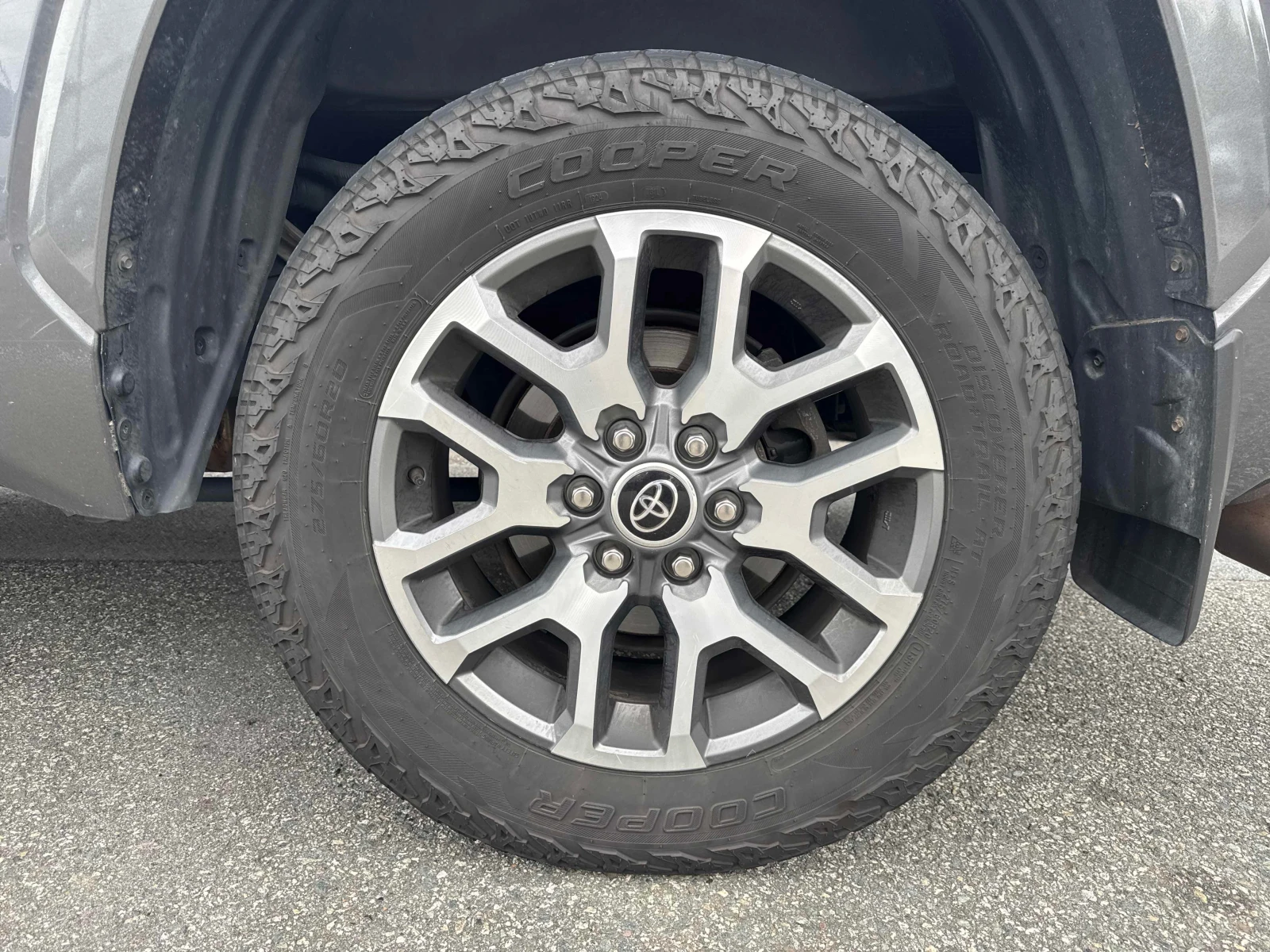 Toyota Tundra * Platinum * АВТОКРЕДИТ БЕЗ ПЪРВОНАЧАЛНА ВНОСКА* , снимка 6 - Автомобили и джипове - 56018051