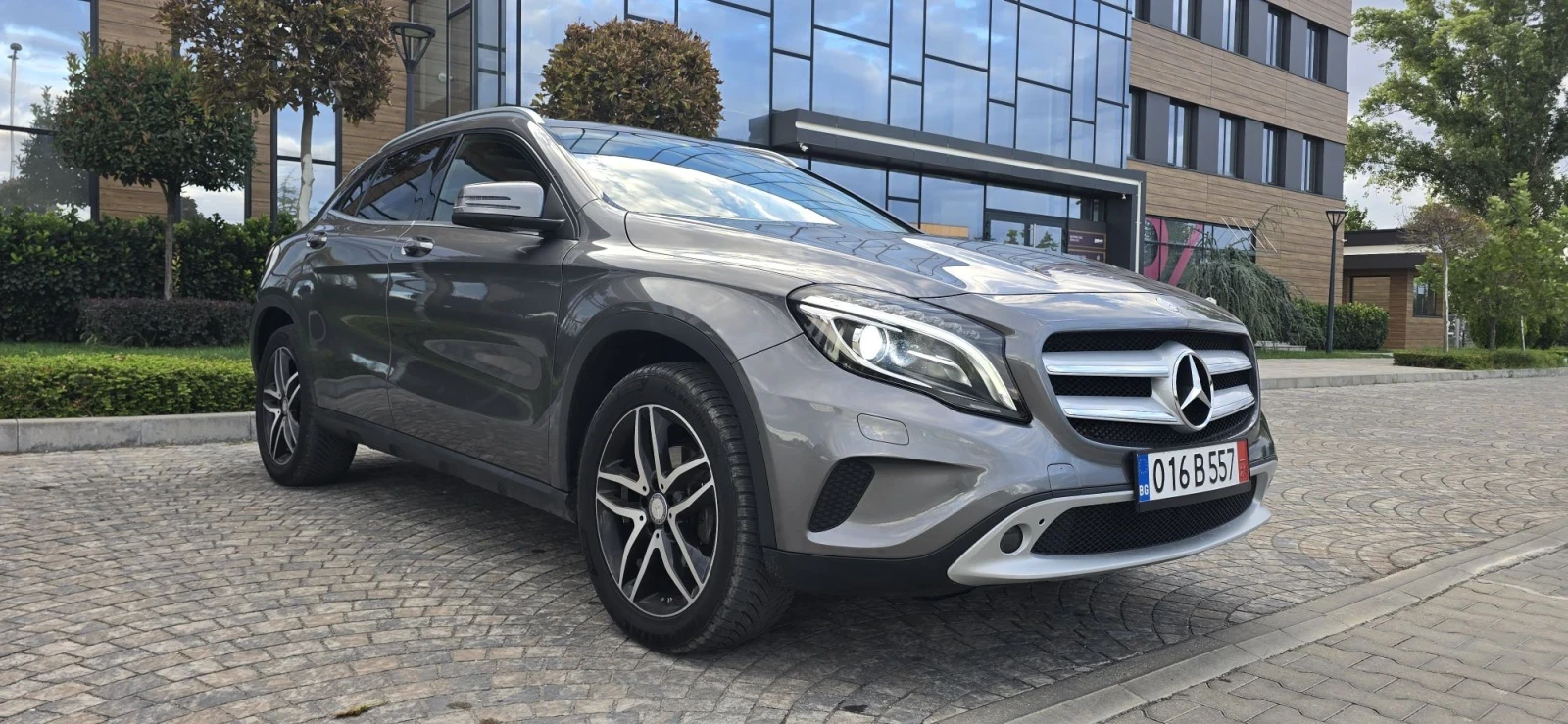 Mercedes-Benz GLA 200 2.2CDI* AMG line* LED* КОЖА* КАМЕРА* ПАНОРАМА* 4Х4