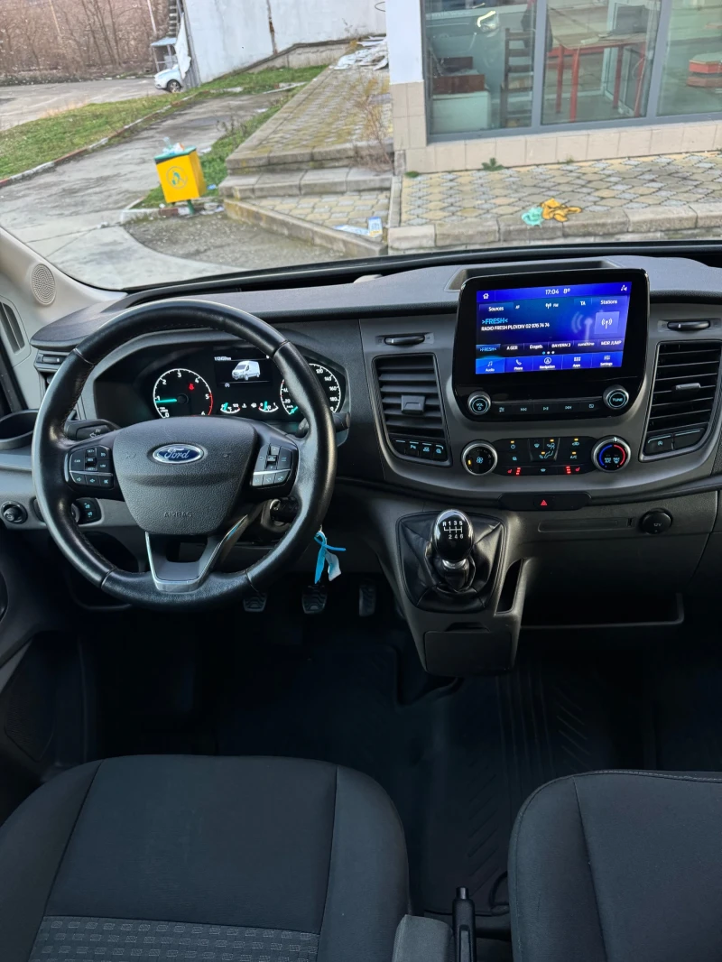 Ford Transit Средна База, LED, 170кс, Голямата Нави FULL екстри, снимка 14 - Бусове и автобуси - 53102479