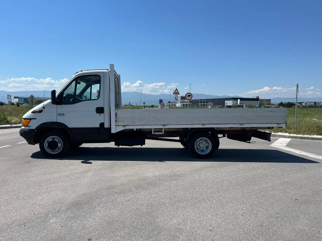 Iveco Daily 35C10 ПЕРФЕКТЕН БОРДОВИ 4.60М НОВ ВНОС IT - изображение 2