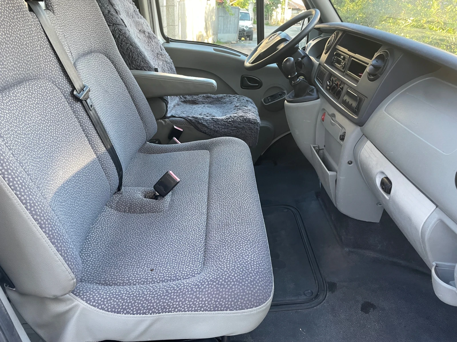 Opel Movano 2.5 tdci клима 120кс перфектен , снимка 8 - Бусове и автобуси - 55104832