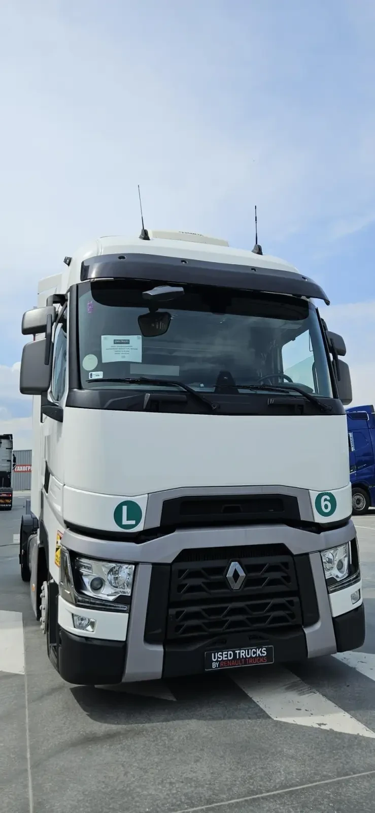 Renault T МЕГА 520 ГОЛЯМА КАБИНА - изображение 5