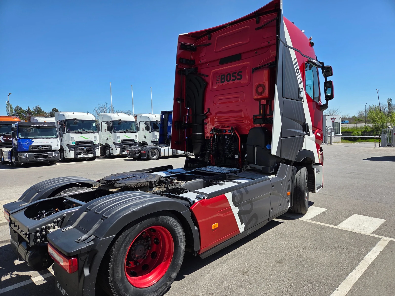 Renault T Стандартен-Собствен ЛИЗИНГ - изображение 2