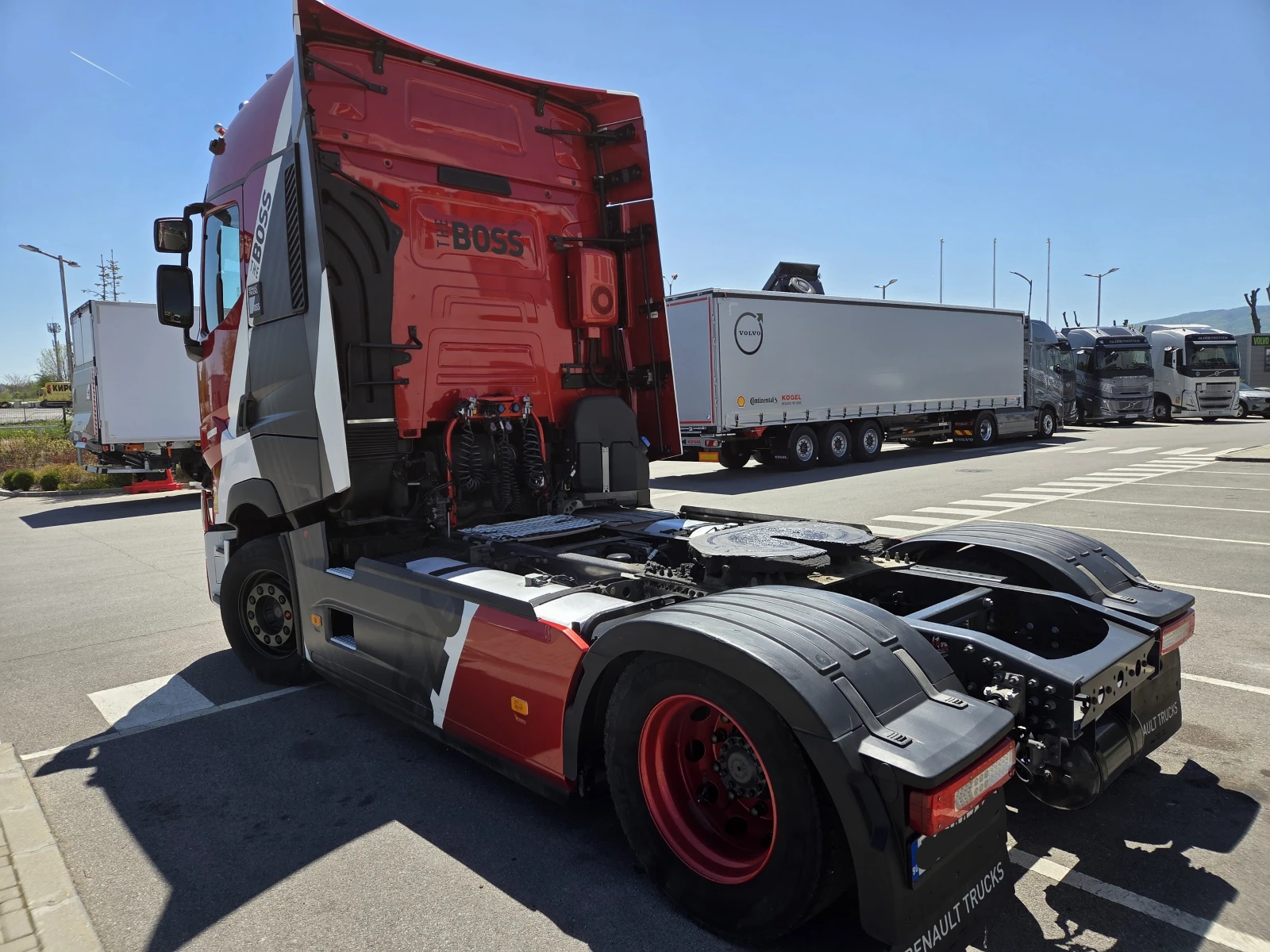Renault T Стандартен-Собствен ЛИЗИНГ - изображение 10