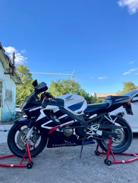 Обява за продажба на Honda Cbr F4i sport ~5 760 лв. - изображение 4 | Auto.bg Обява за продажба на Honda Cbr F4i sport ~5 760 лв. - изображение 4