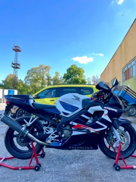 Обява за продажба на Honda Cbr F4i sport ~5 760 лв. - изображение 5 | Auto.bg Обява за продажба на Honda Cbr F4i sport ~5 760 лв. - изображение 5