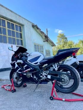 Обява за продажба на Honda Cbr F4i sport ~5 760 лв. - изображение 9 | Auto.bg Обява за продажба на Honda Cbr F4i sport ~5 760 лв. - изображение 9