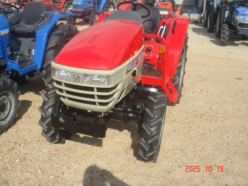 Трактор Kubota СКАЙТРАК, снимка 2 - Селскостопанска техника - 52061874