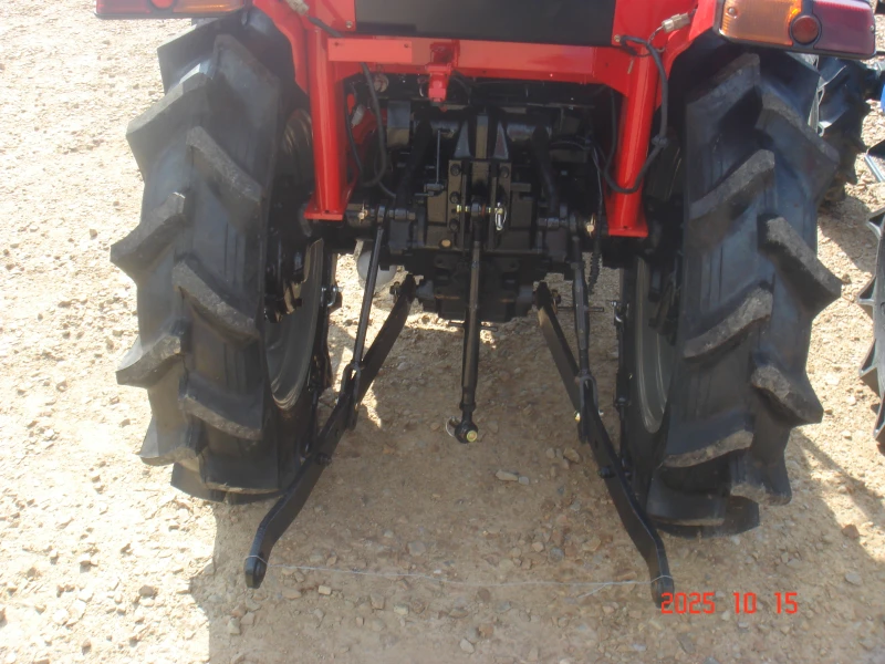 Трактор Kubota СКАЙТРАК, снимка 4 - Селскостопанска техника - 52061874