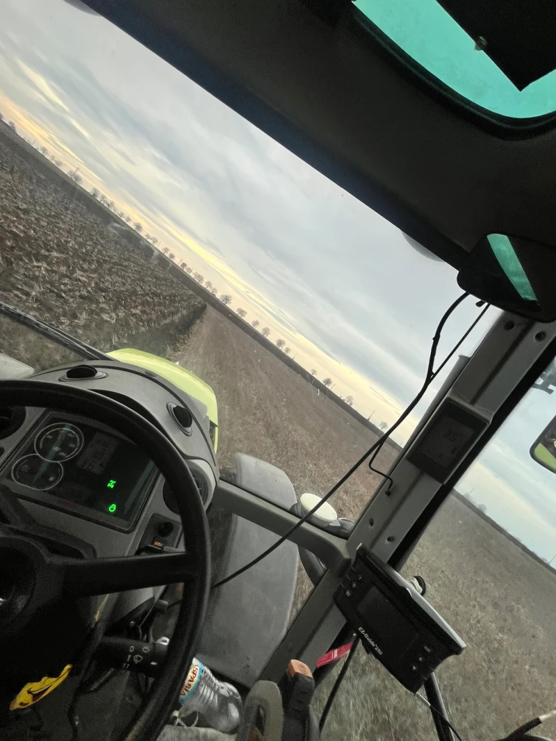 Трактор Claas Arion 640 / ТОП СЪСТОЯНИЕ, снимка 5 - Селскостопанска техника - 52948712