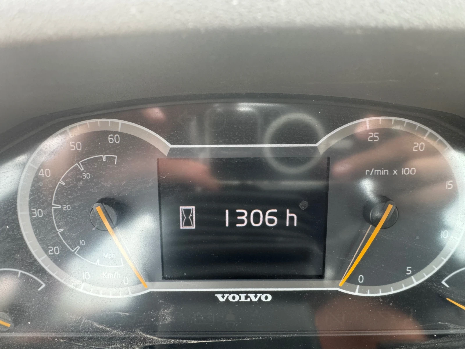   Volvo L45  | Mobile.bg   11