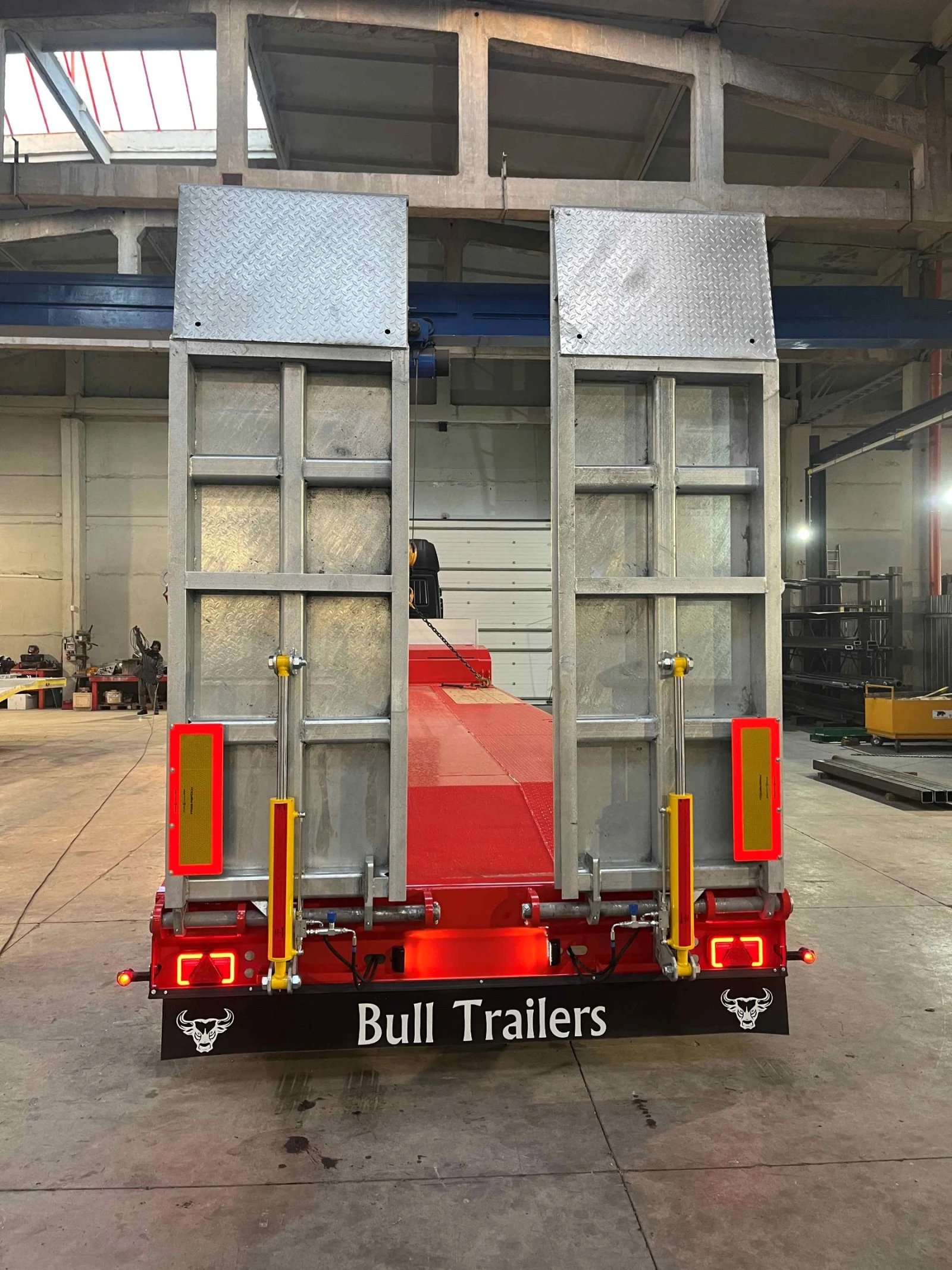 Полуремарке BULL TRAILERS TAURUS, снимка 6 - Ремаркета - 56369877